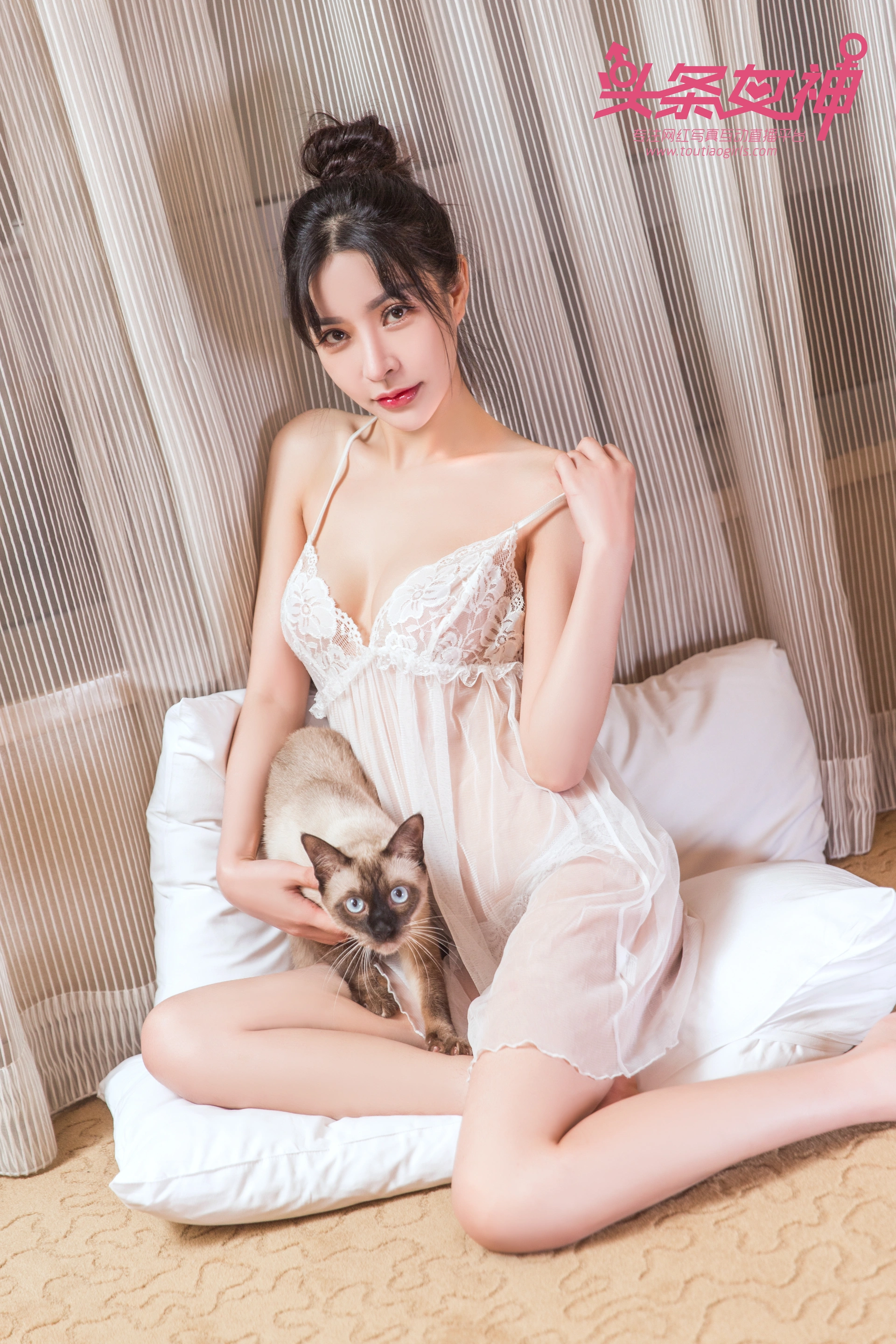 TouTiao头条女神 453 1