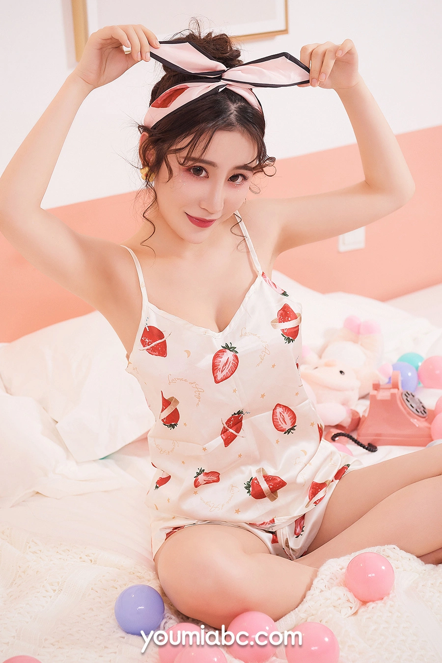 YouMi尤蜜 - 2019.08.24 糖果色性感 绯月樱.Cherry 3